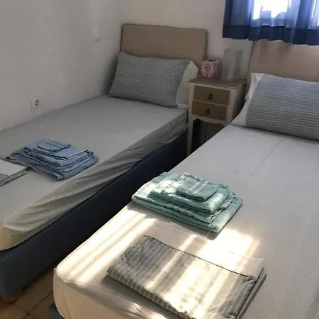 Costa Ilios 2 Bedroom Flat Ορνός